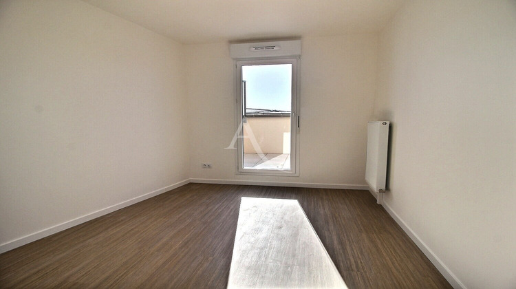 Ma-Cabane - Location Appartement ROUEN, 64 m²