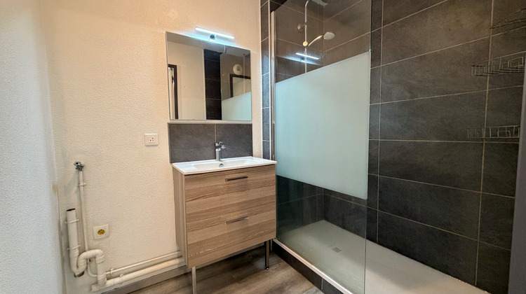 Ma-Cabane - Location Appartement ROUEN, 66 m²