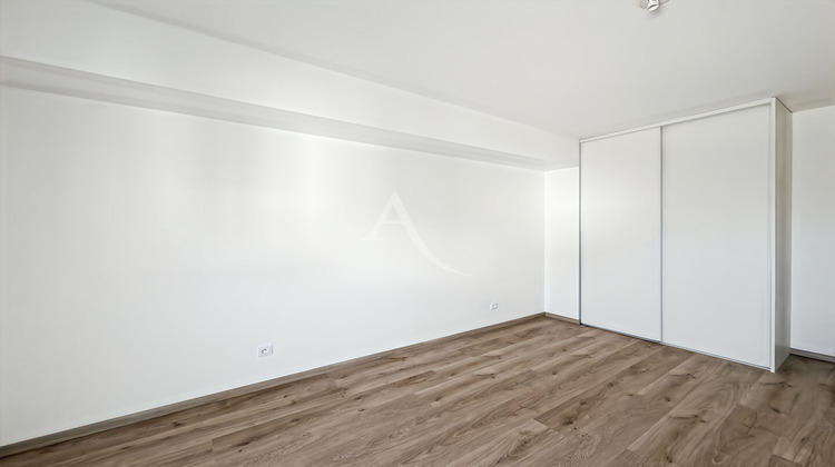 Ma-Cabane - Location Appartement ROUEN, 64 m²