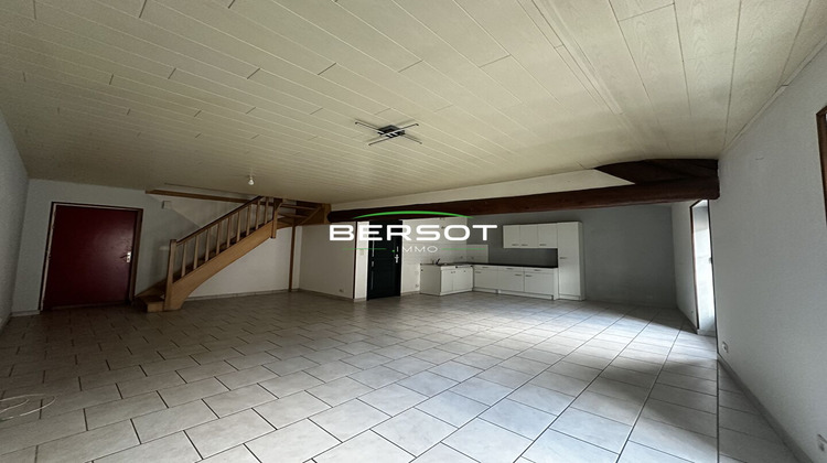 Ma-Cabane - Location Appartement ROUGEMONT, 79 m²