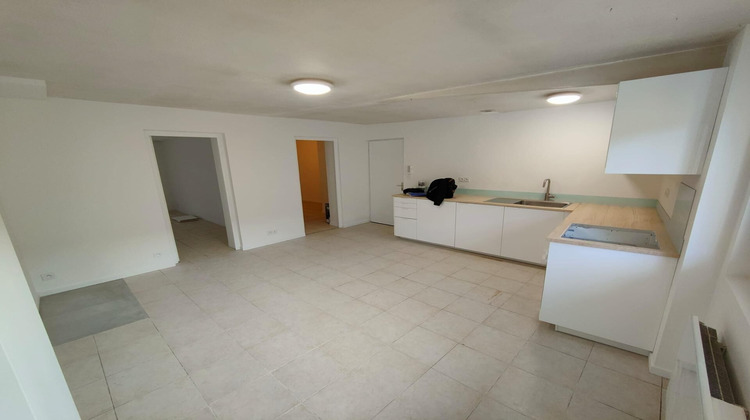 Ma-Cabane - Location Appartement Rougiers, 50 m²