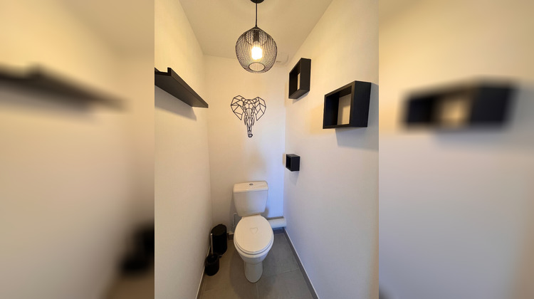 Ma-Cabane - Location Appartement ROUGIERS, 40 m²