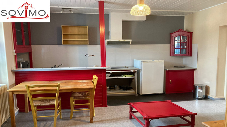 Ma-Cabane - Location Appartement Roumazières-Loubert, 32 m²