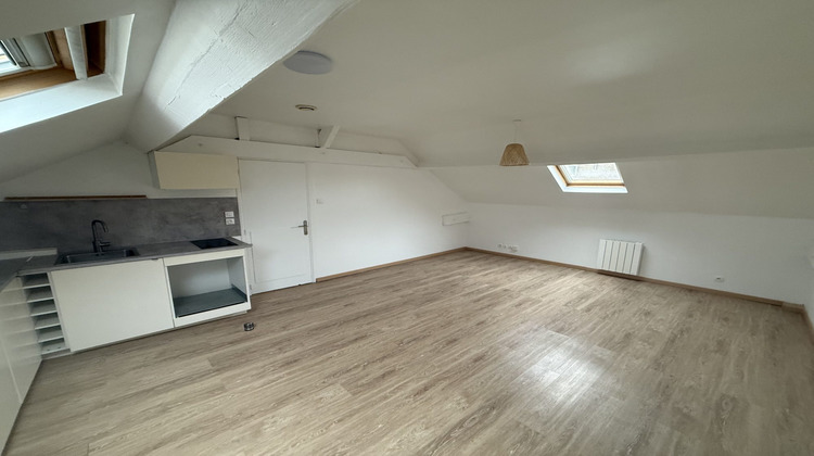 Ma-Cabane - Location Appartement Rousies, 34 m²