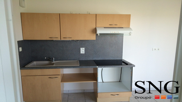 Ma-Cabane - Location Appartement Rouxmesnil-Bouteilles, 31 m²