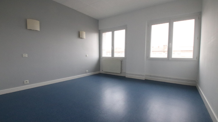 Ma-Cabane - Location Appartement ROYAN, 63 m²
