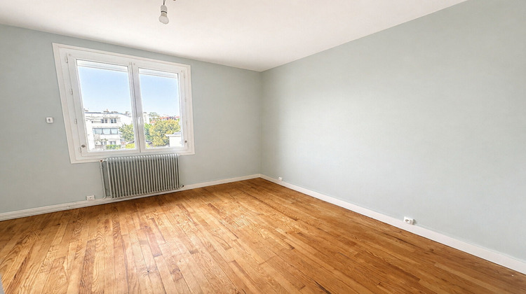Ma-Cabane - Location Appartement ROYAN, 129 m²