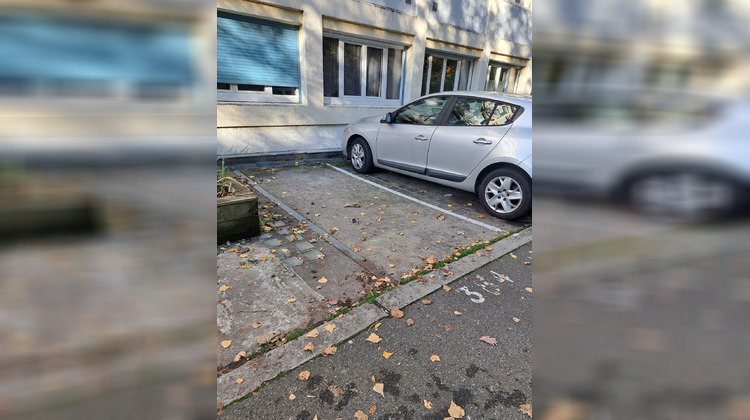 Ma-Cabane - Location Appartement Royat, 32 m²