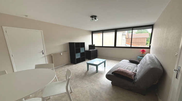 Ma-Cabane - Location Appartement ROYAT, 39 m²