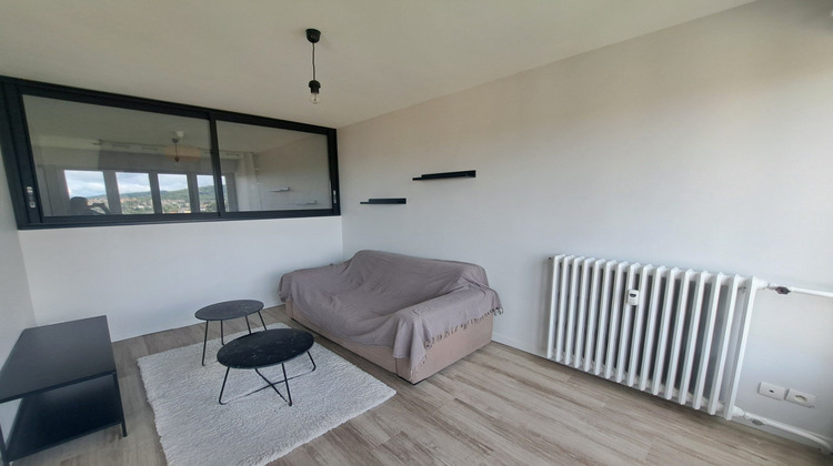 Ma-Cabane - Location Appartement ROYAT, 33 m²