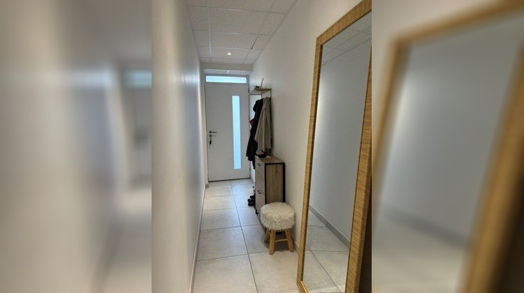 Ma-Cabane - Location Appartement Rozier-en-donzy, 69 m²