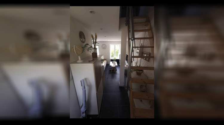 Ma-Cabane - Location Appartement RUBELLES, 59 m²