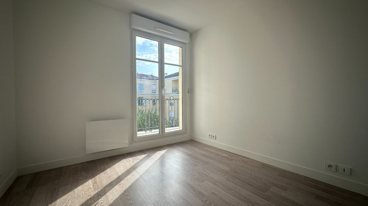 Ma-Cabane - Location Appartement RUEIL-MALMAISON, 110 m²