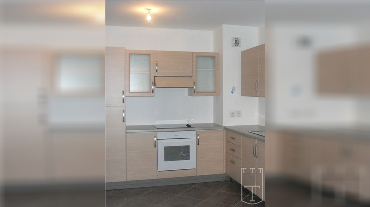 Ma-Cabane - Location Appartement RUOMS, 64 m²