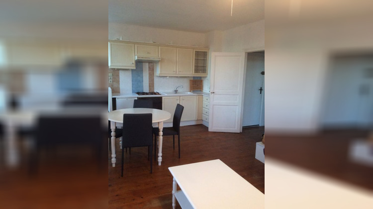 Ma-Cabane - Location Appartement RUSTIQUES, 43 m²