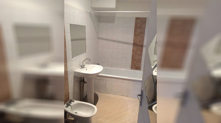 Ma-Cabane - Location Appartement RUSTIQUES, 43 m²