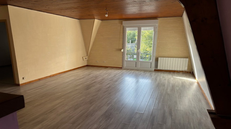 Ma-Cabane - Location Appartement SAILLY-SAILLISEL, 65 m²