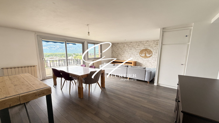 Ma-Cabane - Location Appartement Saint-Égrève, 66 m²