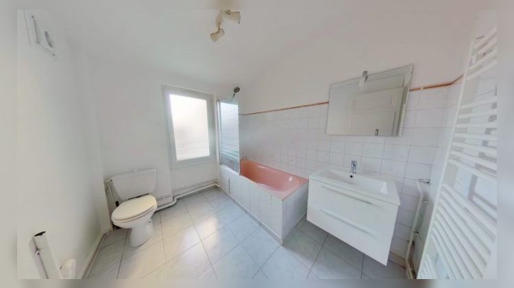 Ma-Cabane - Location Appartement Saint-Étienne, 54 m²