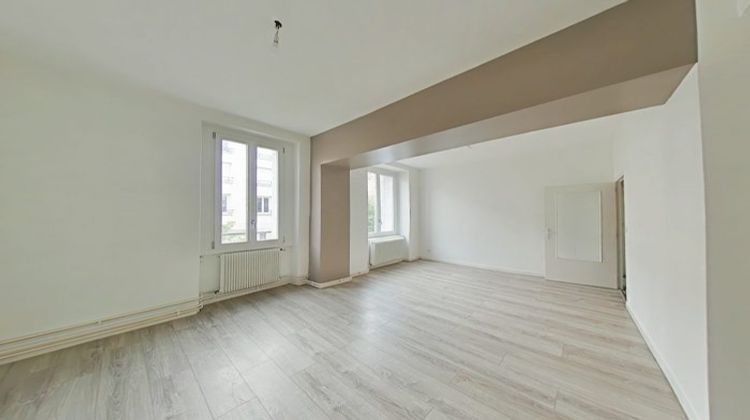 Ma-Cabane - Location Appartement Saint-Étienne, 63 m²