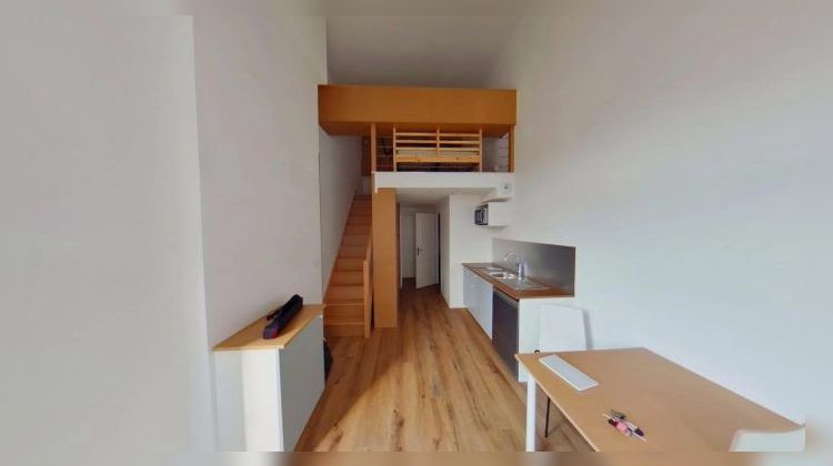 Ma-Cabane - Location Appartement Saint-Étienne, 26 m²