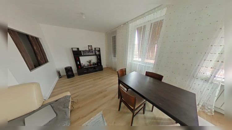 Ma-Cabane - Location Appartement Saint-Étienne, 77 m²