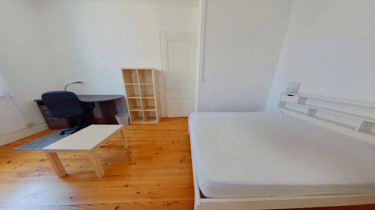 Ma-Cabane - Location Appartement Saint-Étienne, 32 m²