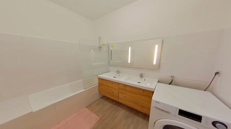 Ma-Cabane - Location Appartement Saint-Étienne, 63 m²