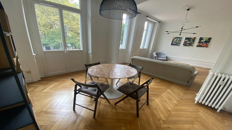 Ma-Cabane - Location Appartement Saint-Étienne, 170 m²