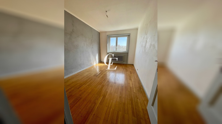 Ma-Cabane - Location Appartement Saint-Étienne, 102 m²