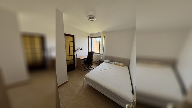 Ma-Cabane - Location Appartement Saint-Étienne, 79 m²