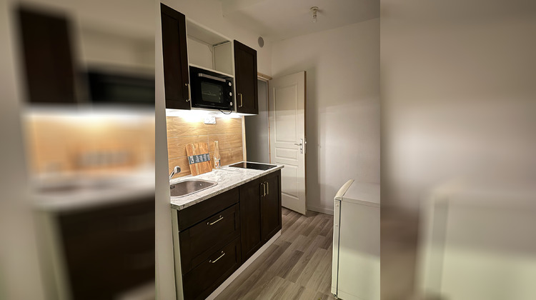 Ma-Cabane - Location Appartement Saint-Étienne, 18 m²