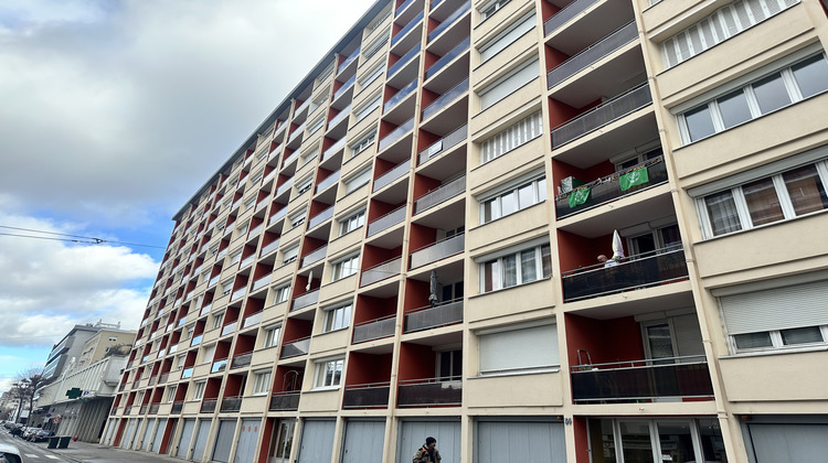 Ma-Cabane - Location Appartement Saint-Étienne, 42 m²