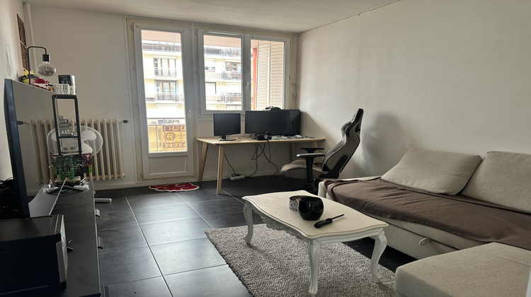 Ma-Cabane - Location Appartement Saint-Étienne, 42 m²
