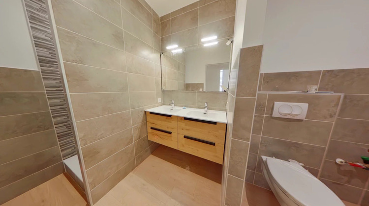 Ma-Cabane - Location Appartement Saint-Étienne, 70 m²