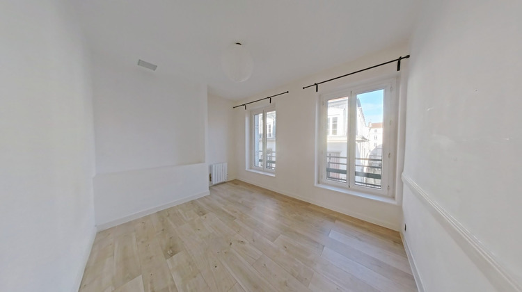 Ma-Cabane - Location Appartement Saint-Étienne, 98 m²