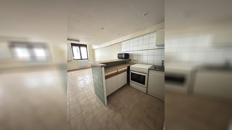 Ma-Cabane - Location Appartement Saint-Étienne, 29 m²