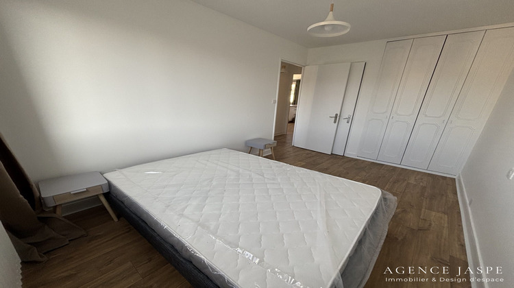 Ma-Cabane - Location Appartement Saint-Étienne, 67 m²