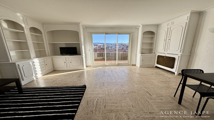 Ma-Cabane - Location Appartement Saint-Étienne, 78 m²