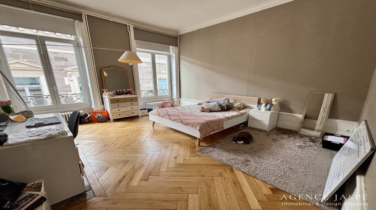 Ma-Cabane - Location Appartement Saint-Étienne, 148 m²