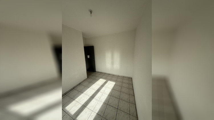 Ma-Cabane - Location Appartement Saint-Étienne, 44 m²