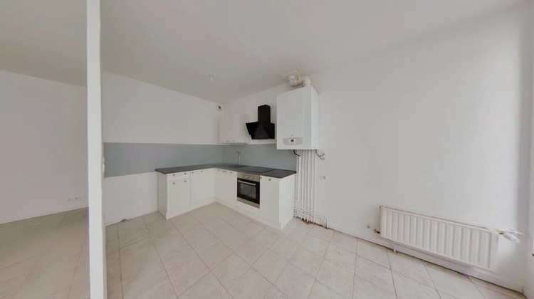 Ma-Cabane - Location Appartement Saint-Étienne, 67 m²