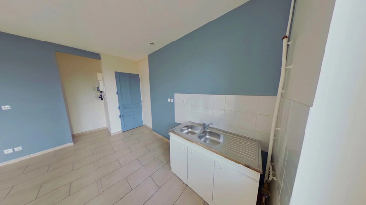 Ma-Cabane - Location Appartement Saint-Étienne, 28 m²