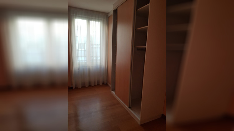 Ma-Cabane - Location Appartement Saint-Étienne, 64 m²