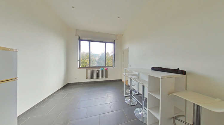 Ma-Cabane - Location Appartement Saint-Étienne, 32 m²