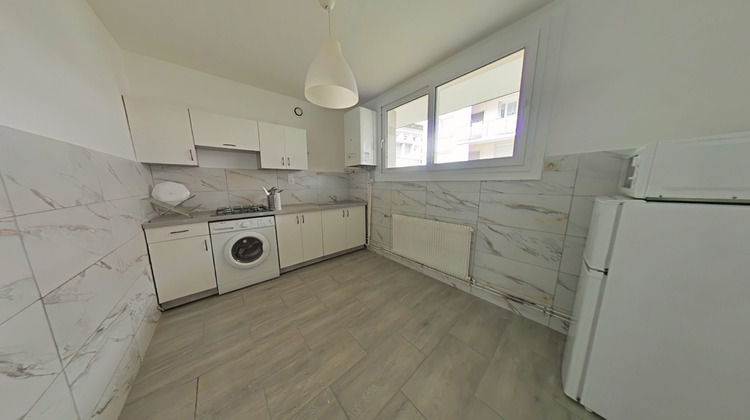 Ma-Cabane - Location Appartement Saint-Étienne, 58 m²