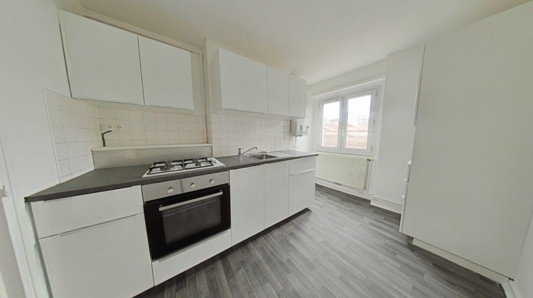 Ma-Cabane - Location Appartement Saint-Étienne, 64 m²