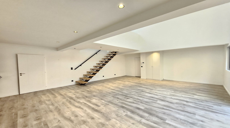 Ma-Cabane - Location Appartement Saint-Étienne, 84 m²