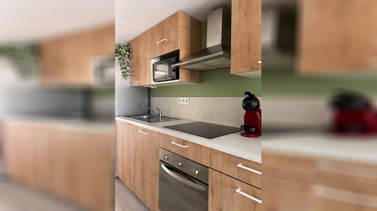 Ma-Cabane - Location Appartement Saint-Étienne, 74 m²