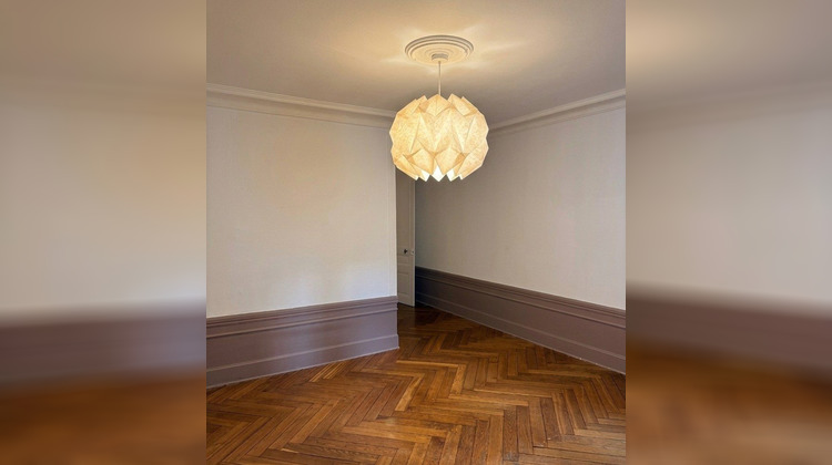Ma-Cabane - Location Appartement Saint-Étienne, 119 m²